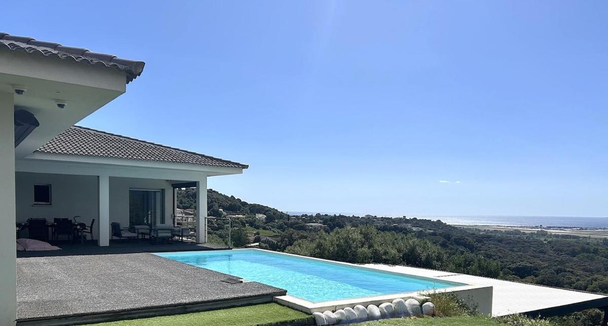 Villa Magnifique Vue Mer, Piscine, 190 M2 , 4 Chb, 3 Sdb, Clim Bastelicaccia