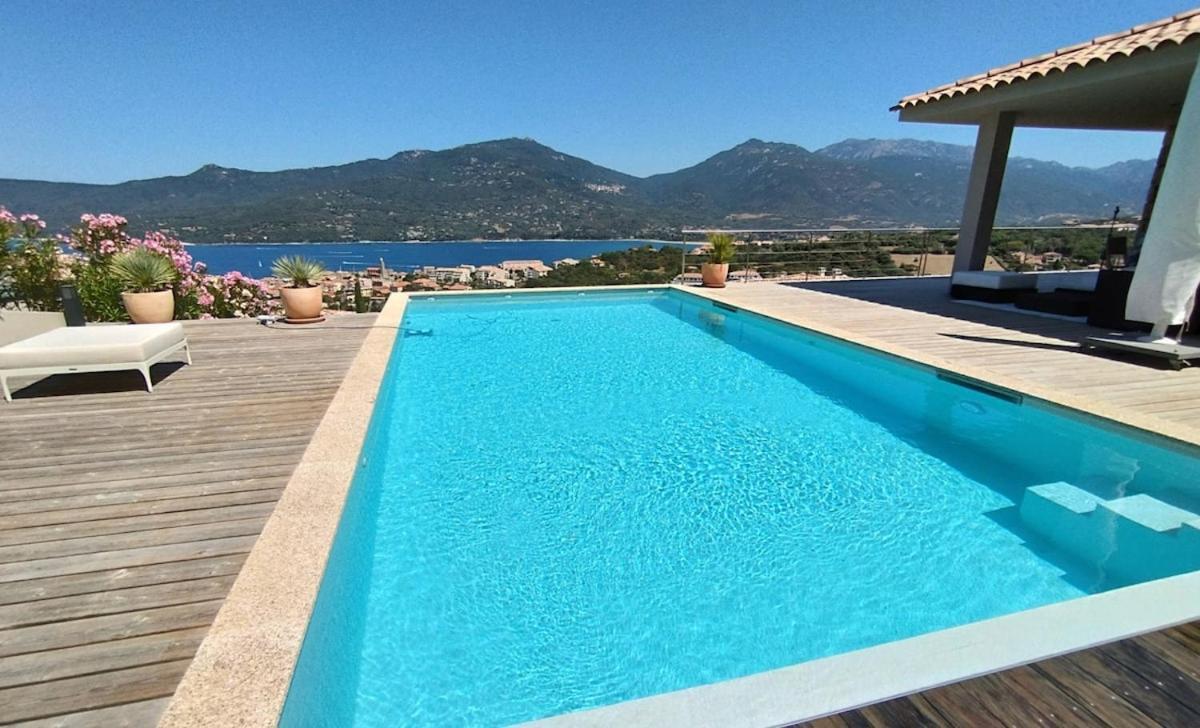 Surplombant Le Valinco Propriano (Corsica)