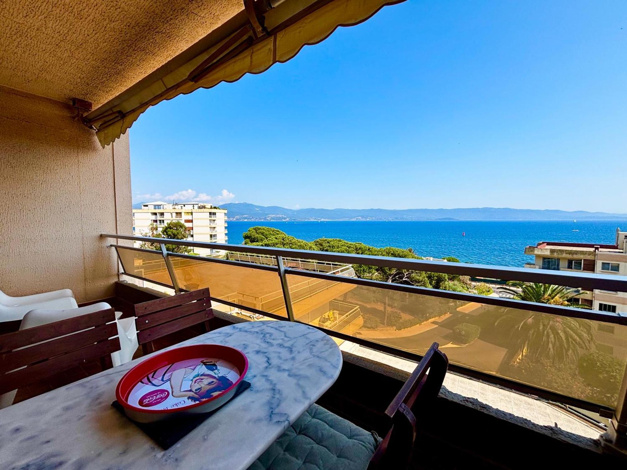Apartment Casamea - 5min, Vue Mer, Terrasse, Clim *