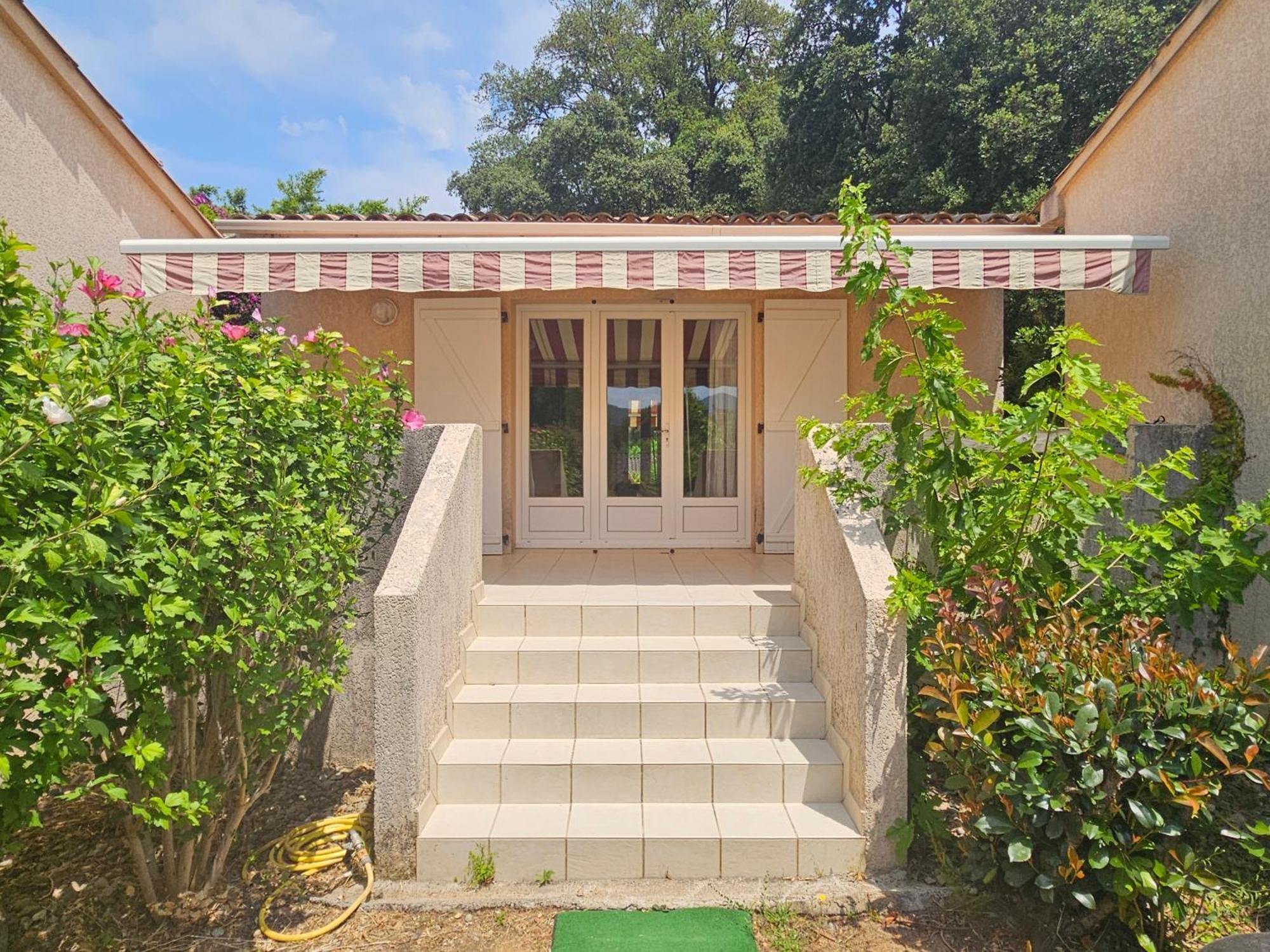 T2 45 M2 Climatise Proche Holiday home