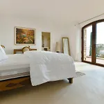 La Villa Deluxe Une Propriete D'Exception Sur Les Hauteurs D'Ajaccio