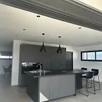 Spacieuse Villa Standing De 220M2