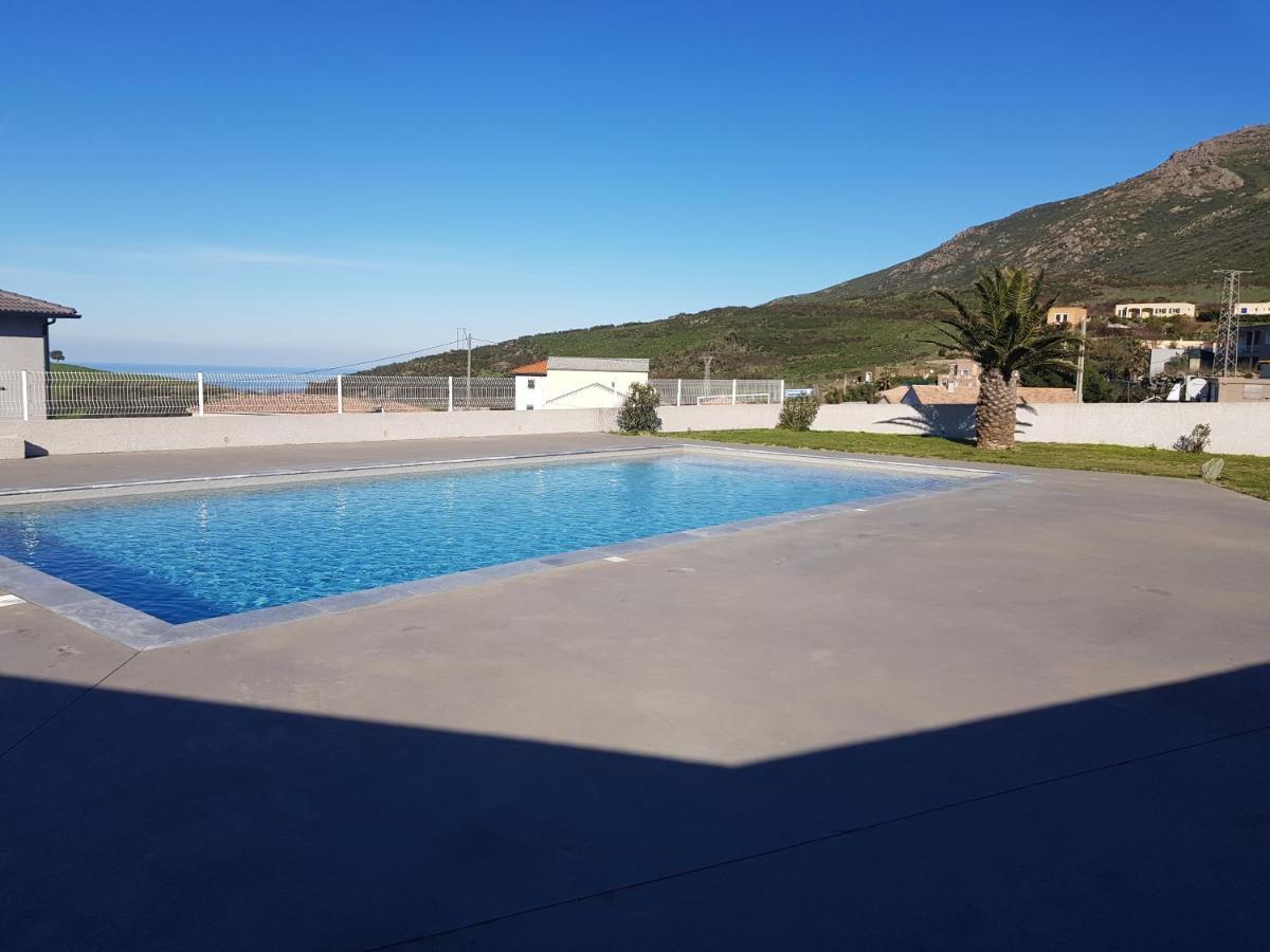 4 Personnes Jardin Privatif Et Piscine De Di Tuda