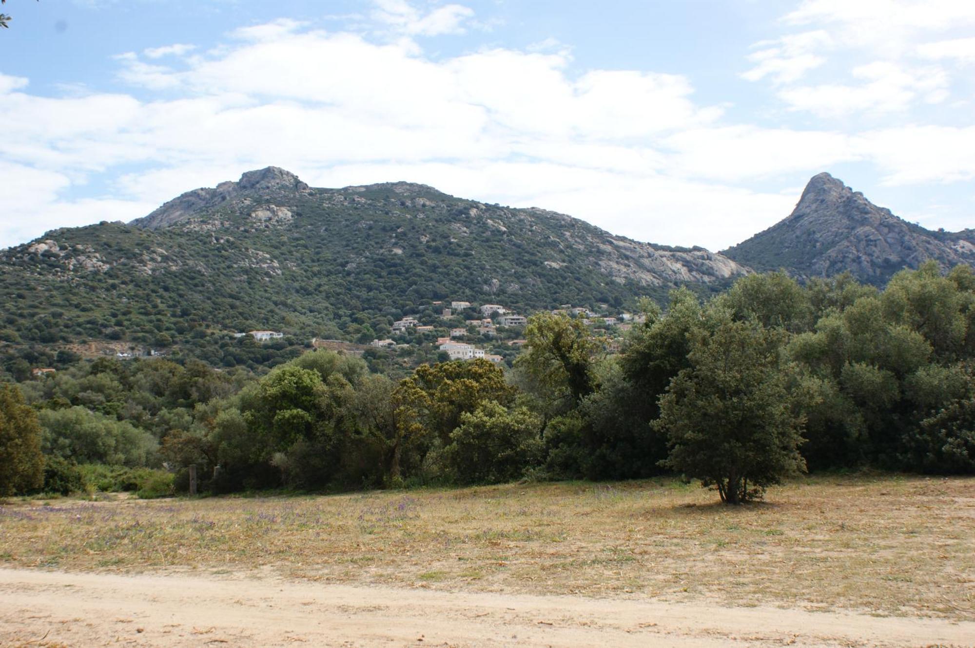 Chalet Belle Location Sur Avec Vue Remarquable Et Jardin *