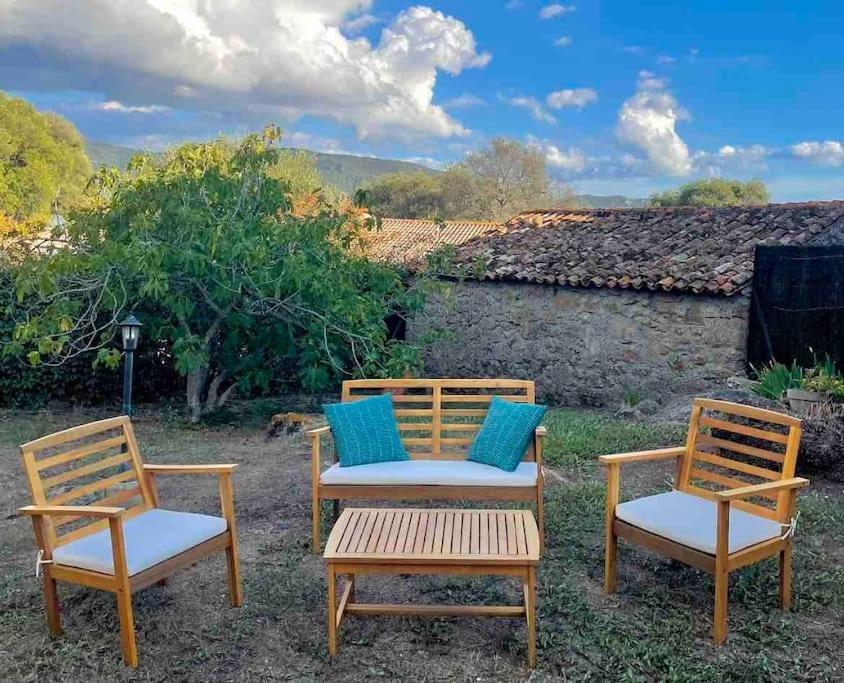 بيت للعطل Premier Etage D'une Avec Jardin سيرا دي فيرو