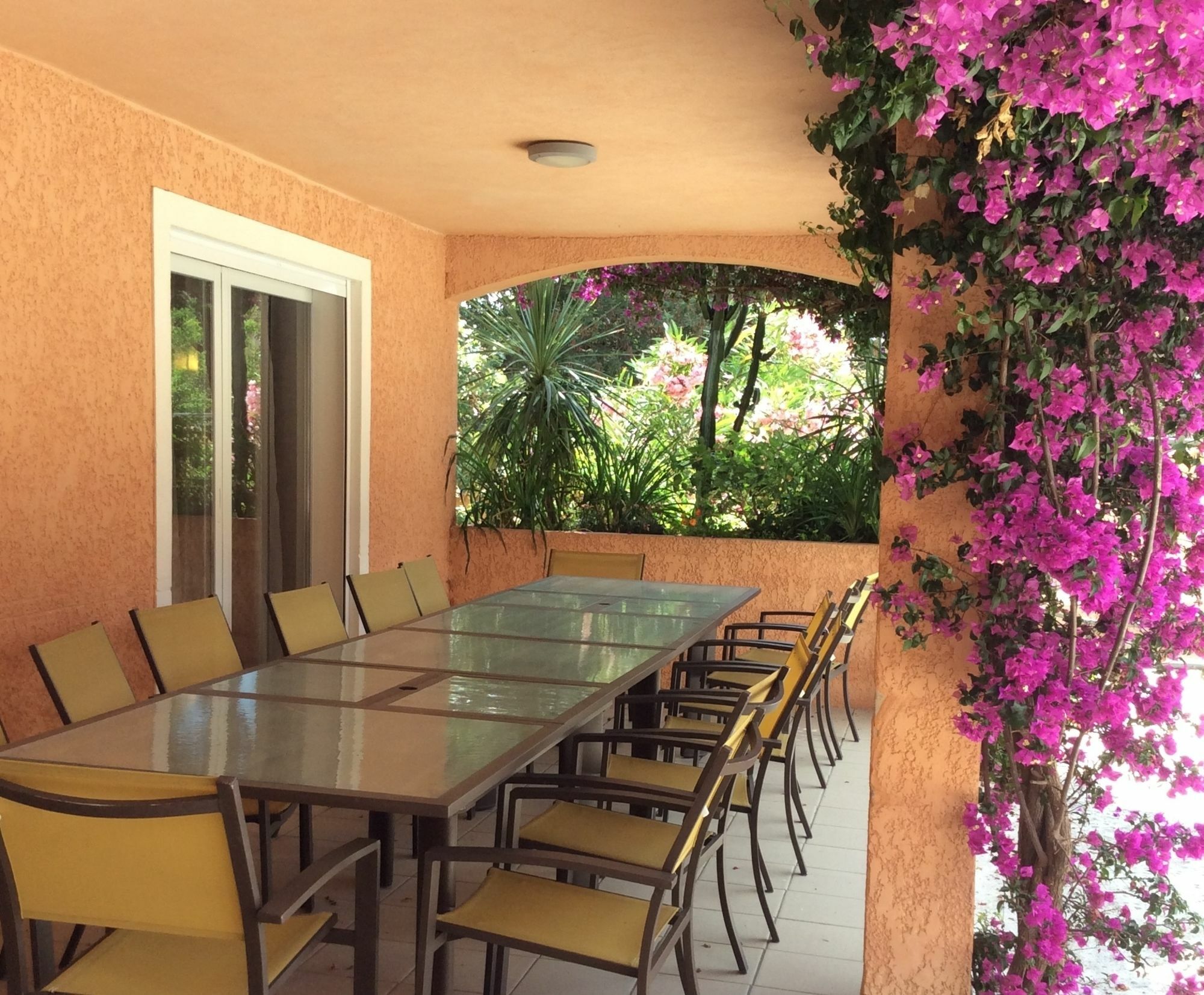 Апартаменты Le Clos Des Vendanges